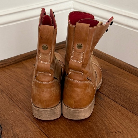 American Rag Booties - Picture 2 of 4